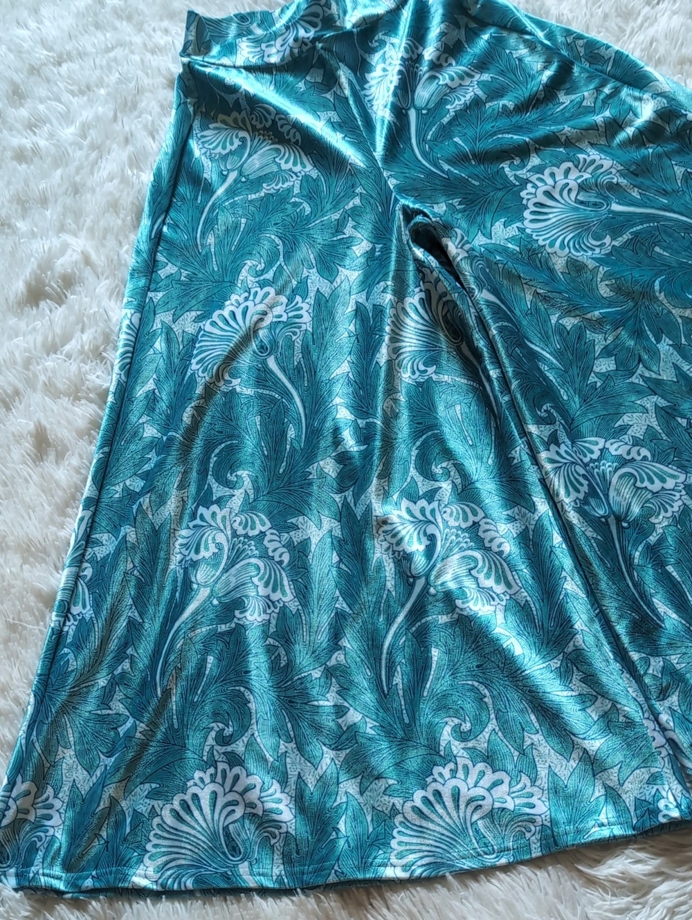 Blackmilk Tulips Aqua Velvet Floral Wide Culotte Original Sample Pants XS - Picture 6 of 15